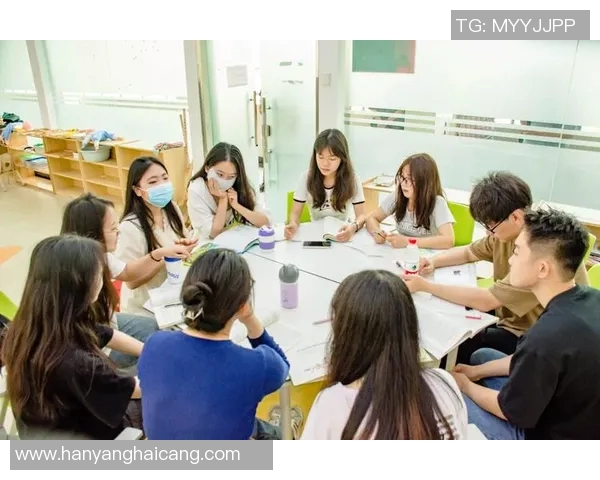 景菡一的成长之路：从青涩少女到职场精英的蜕变与追寻